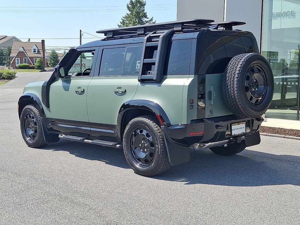 New 2026 Land Rover Defender 110 AWD/4WD image 4