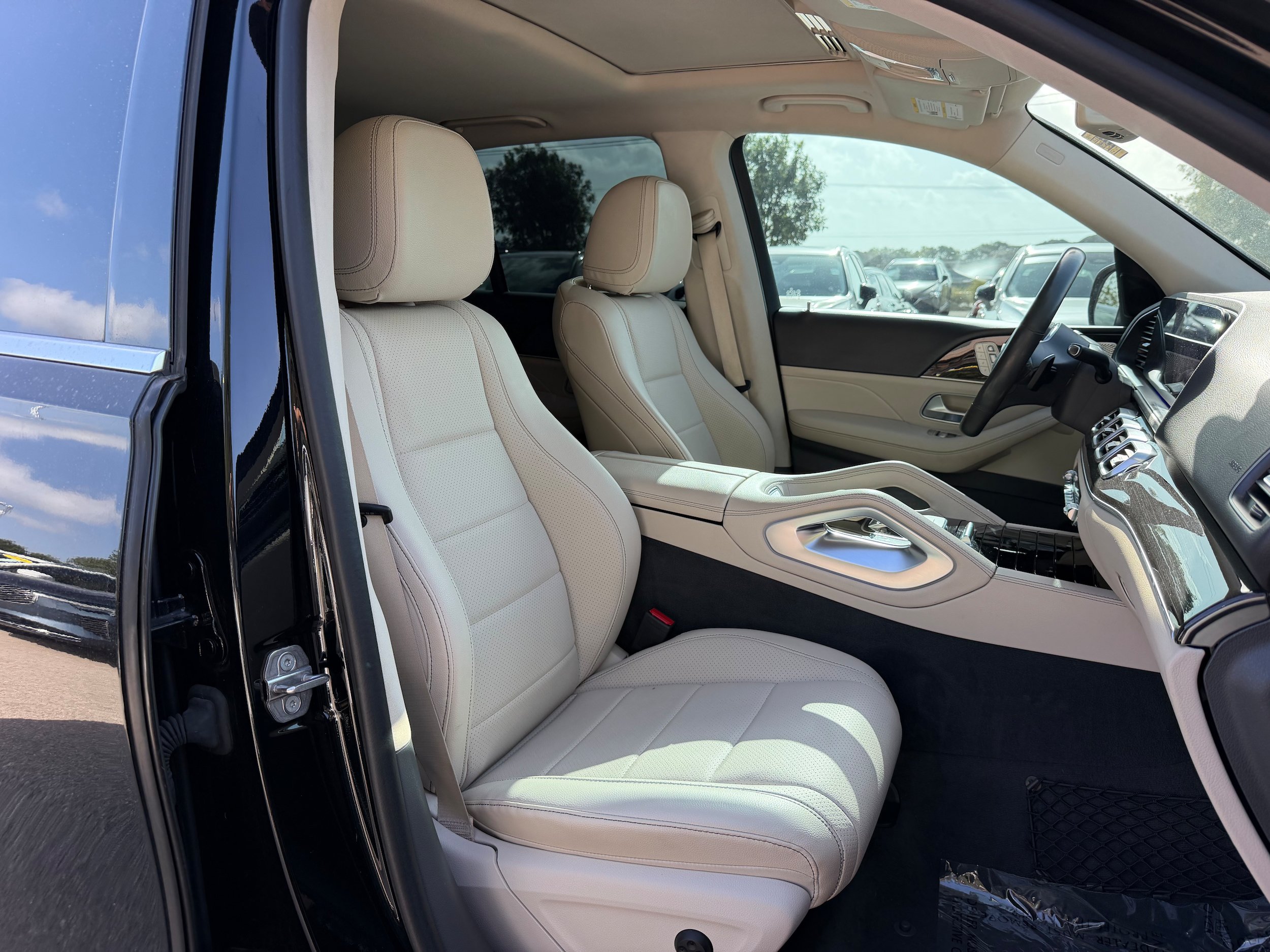 Used 2020 Mercedes-Benz GLE 350 4MATIC image 10