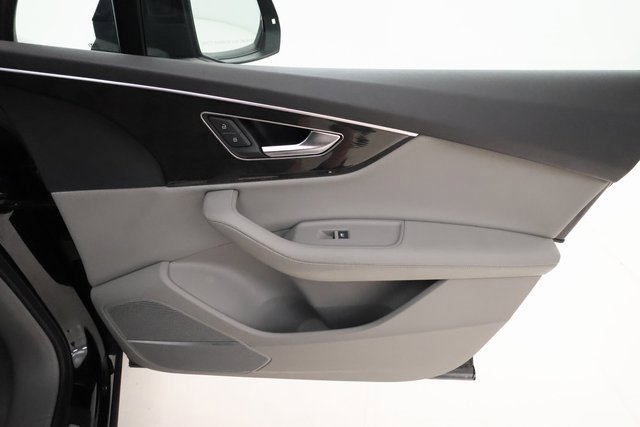 Used 2023 Audi Q7 3.0T Premium Plus image 21