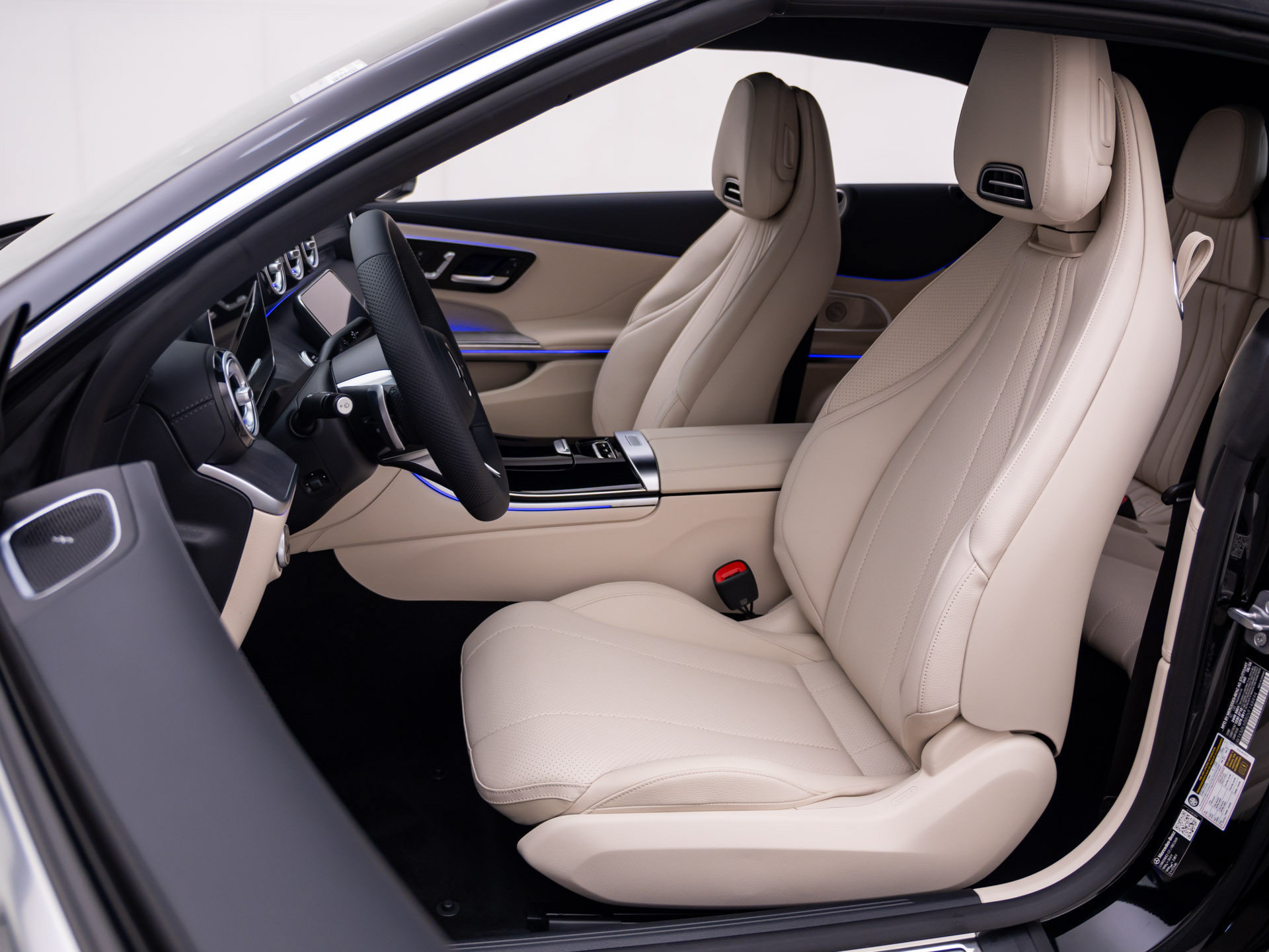 New 2027 Mercedes-Benz CLE 450 4MATIC Cabriolet image 17