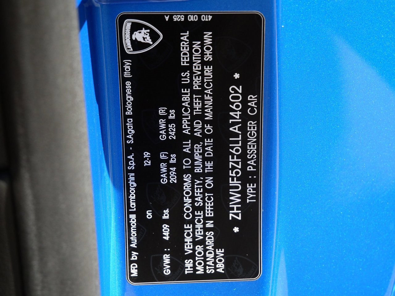 Used 2020 Lamborghini Huracan EVO image 24