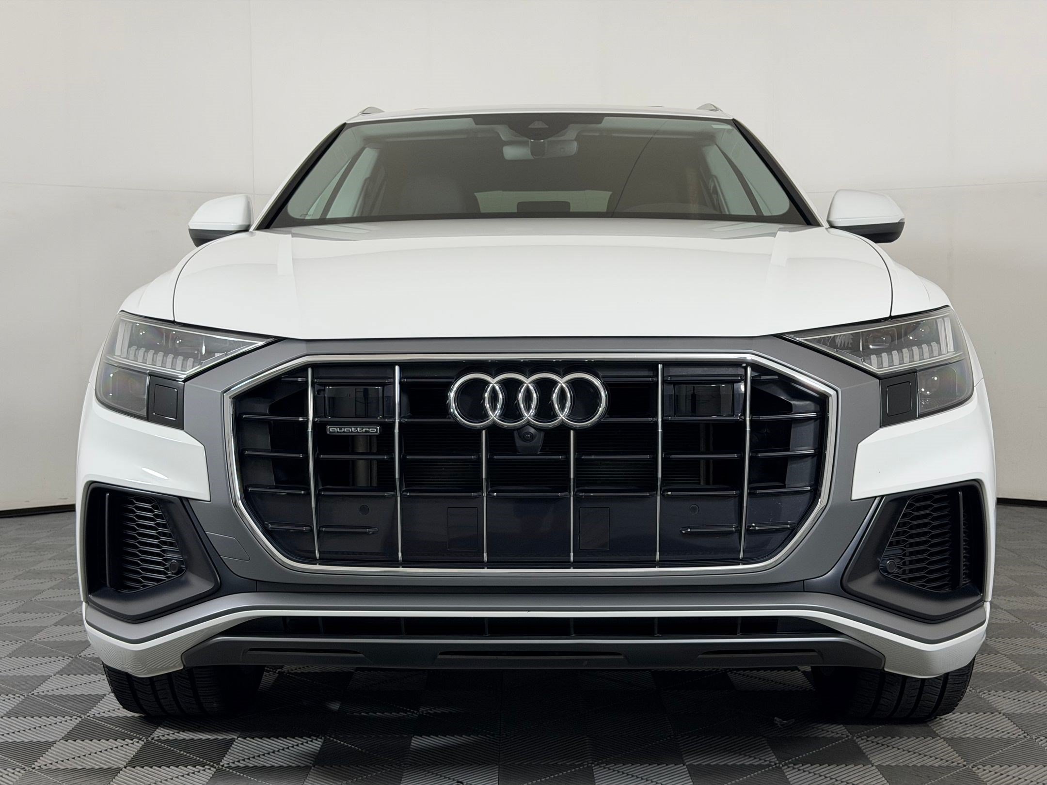 Certified 2023 Audi Q8 Premium Plus w/ Premium Plus Package AWD/4WD image 6