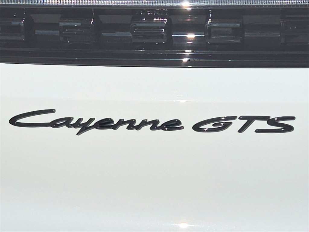 New 2026 Porsche Cayenne GTS image 28