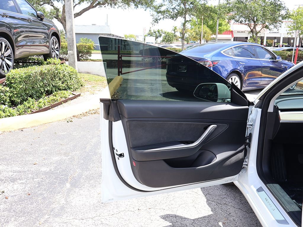 Used 2018 Tesla Model 3 Long Range AWD/4WD image 22