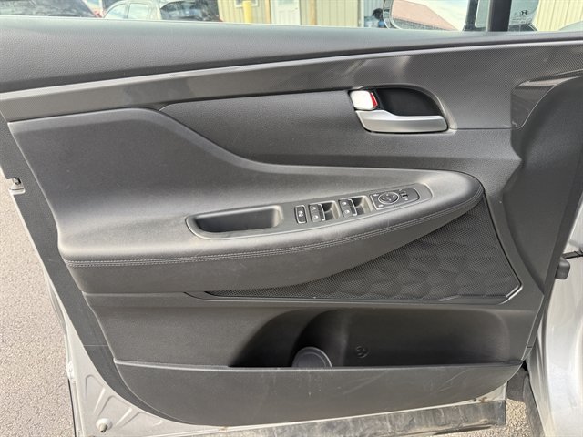 Used 2023 Hyundai Santa Fe SEL AWD/4WD image 9