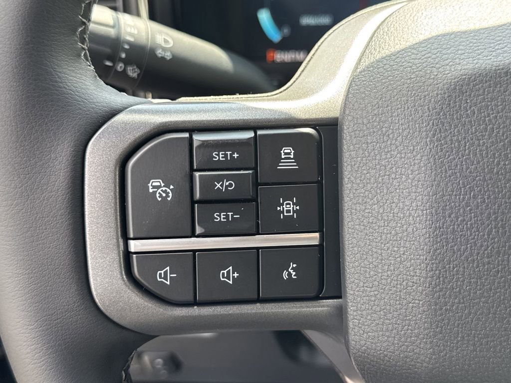 New 2026 Ford F350 Lariat w/ Black Appearance Package image 25