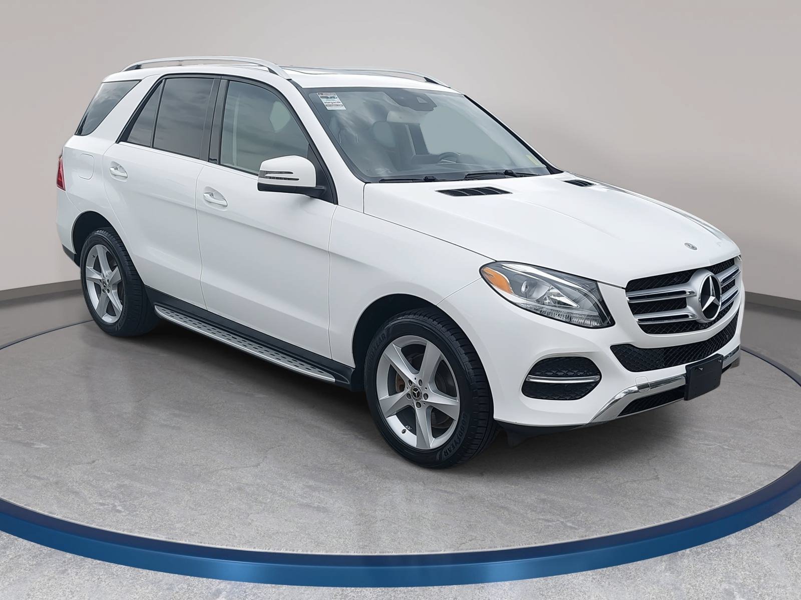 Used 2018 Mercedes-Benz GLE 350 4MATIC image 3