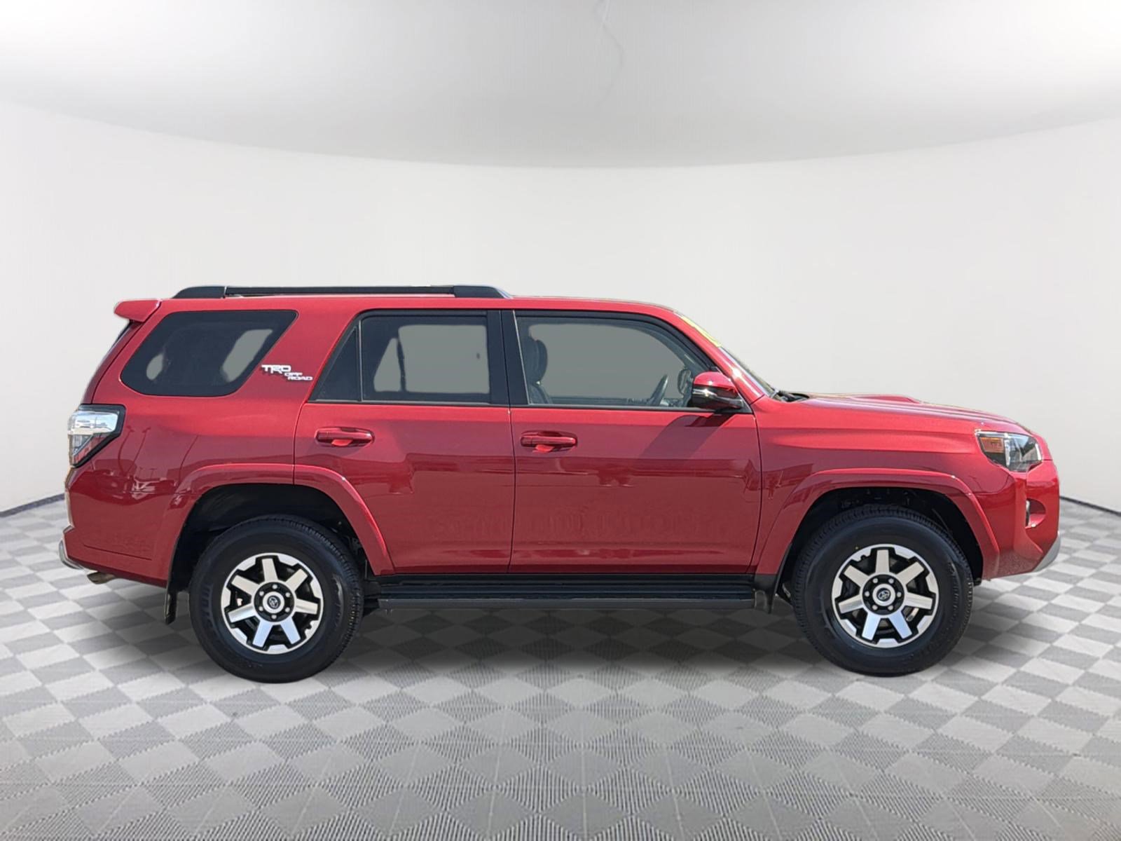 Certified 2024 Toyota 4Runner TRD Off-Road Premium image 18