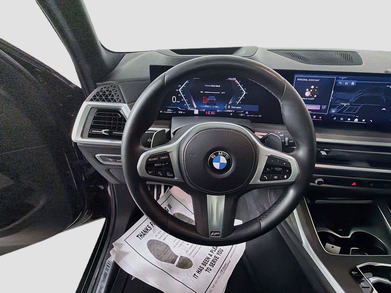 Used 2024 BMW X7 xDrive40i w/ M Sport Package AWD/4WD image 10