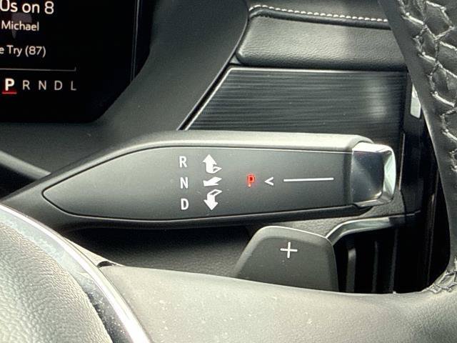 Used 2025 GMC Acadia Elevation FWD image 15