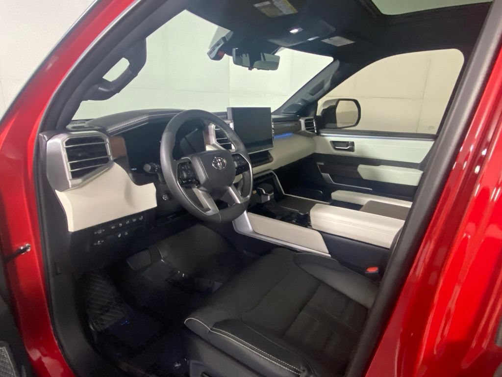Used 2024 Toyota Sequoia Capstone AWD/4WD image 12