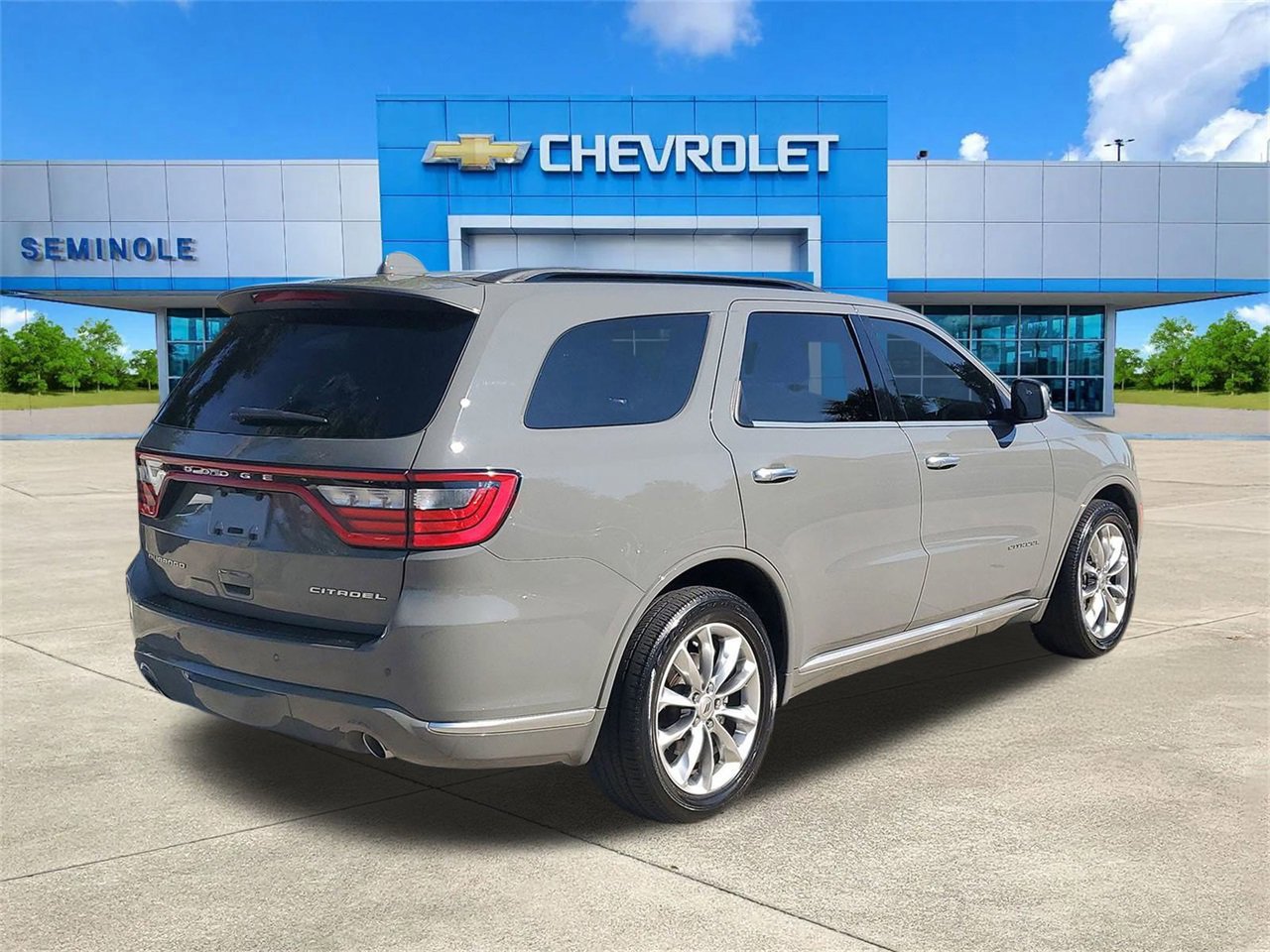 Used 2022 Dodge Durango Citadel image 4