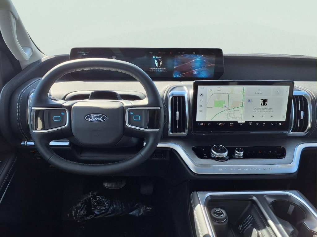 New 2027 Ford Expedition Platinum w/ Driver's Package AWD/4WD image 4