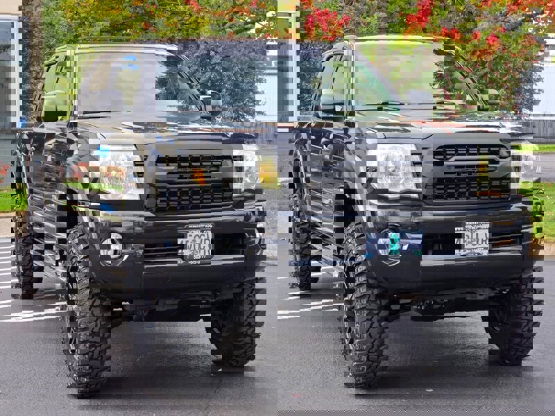 Used 2007 Toyota Tacoma 4x4 Double Cab image 2