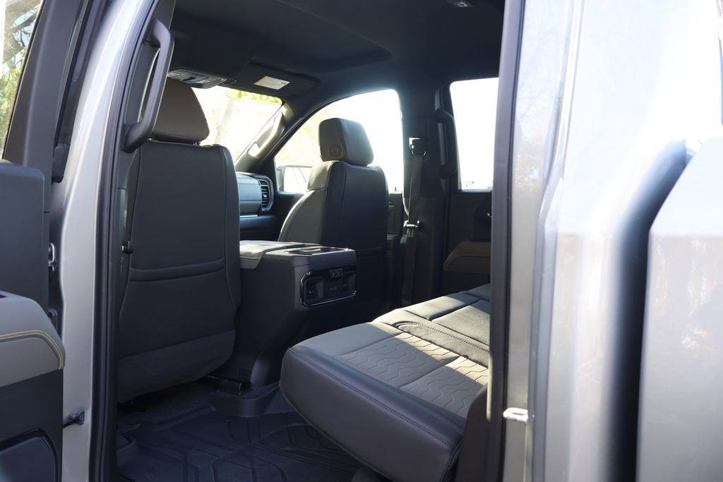 Certified 2024 Chevrolet Silverado 1500 ZR2 image 46
