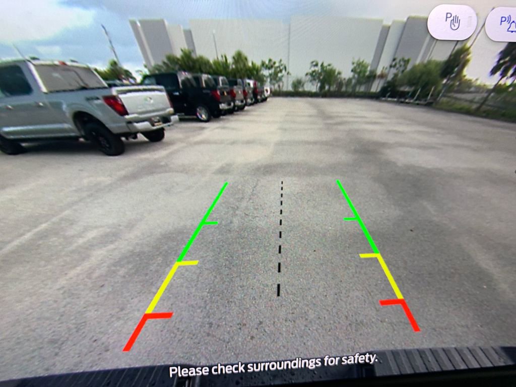 New 2025 Ford F150 Lariat w/ Equipment Group 502A High image 29