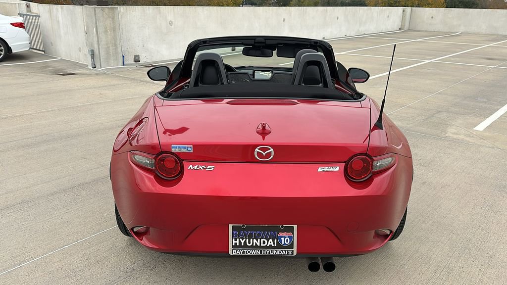 Used 2016 MAZDA MX-5 Miata Grand Touring image 16