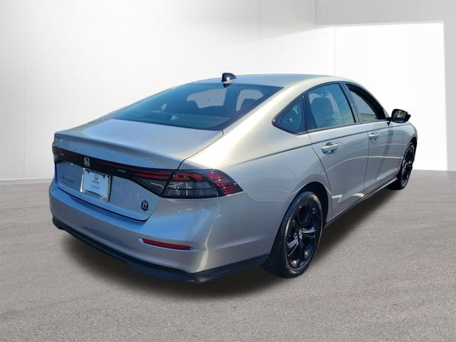 Certified 2025 Honda Accord SE image 14