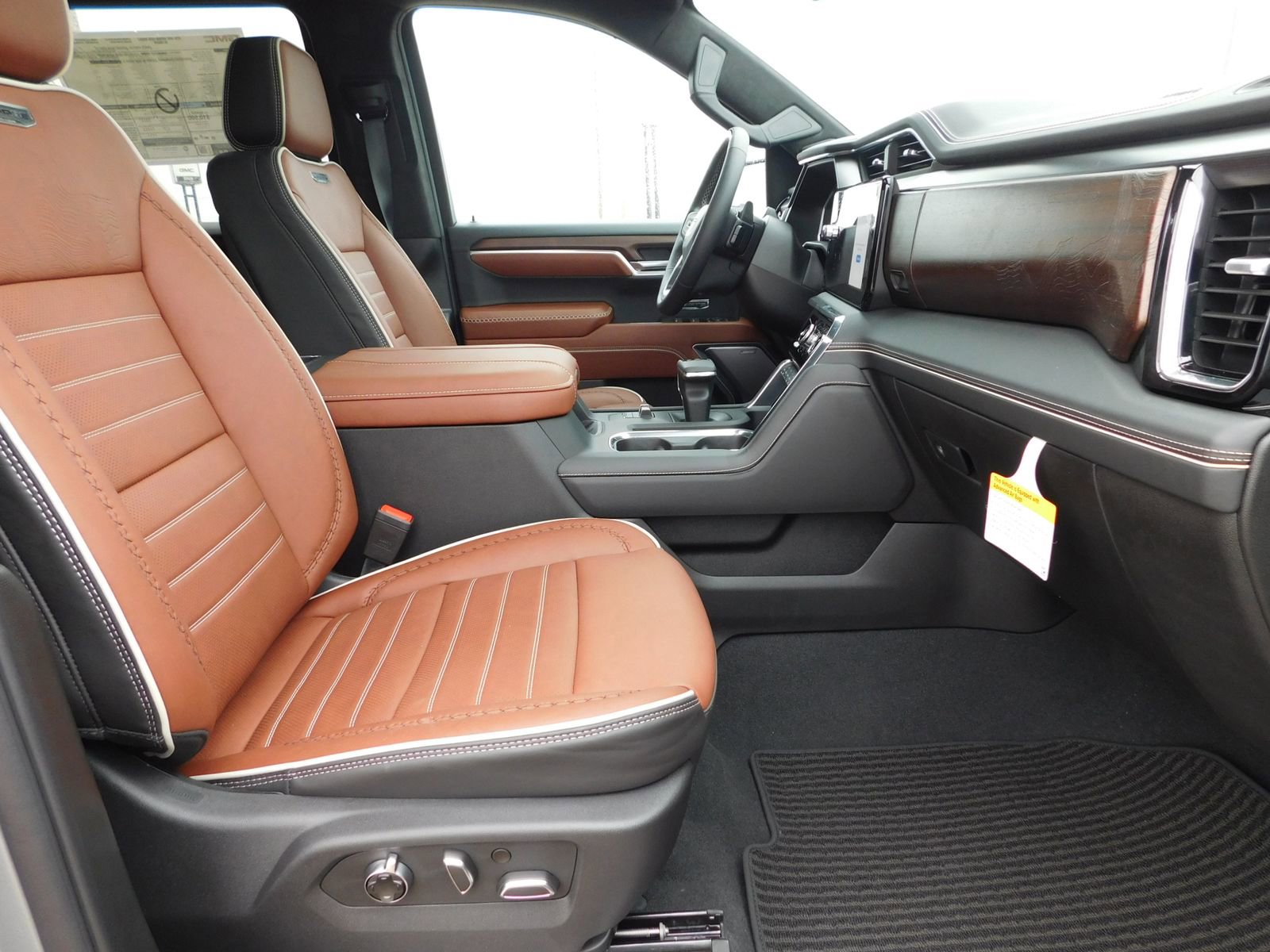 New 2025 GMC Sierra 1500 Denali Ultimate image 11