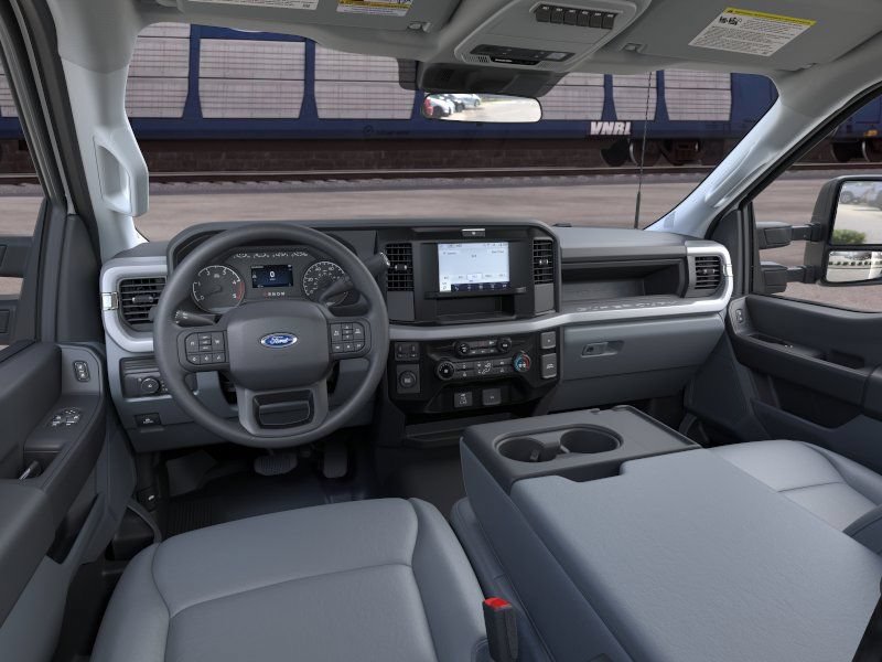 New 2026 Ford F550 2WD Regular Cab Super Duty image 9