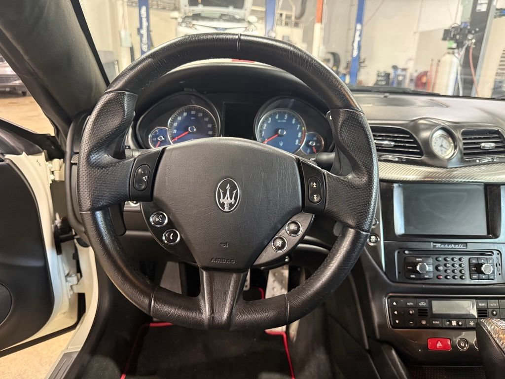 Used 2016 Maserati GranTurismo MC RWD image 31