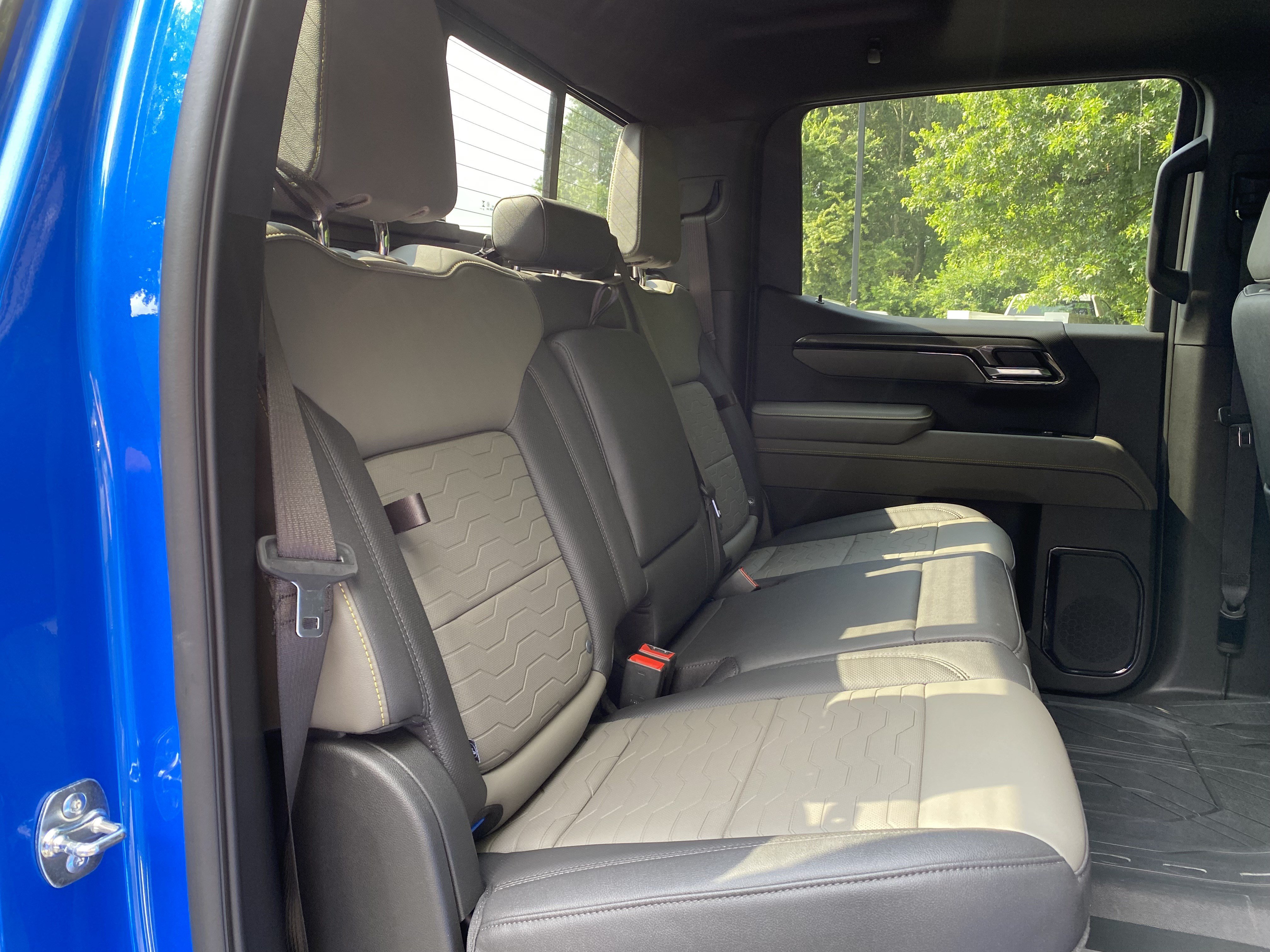 Used 2026 Chevrolet Silverado 1500 ZR2 AWD/4WD image 39