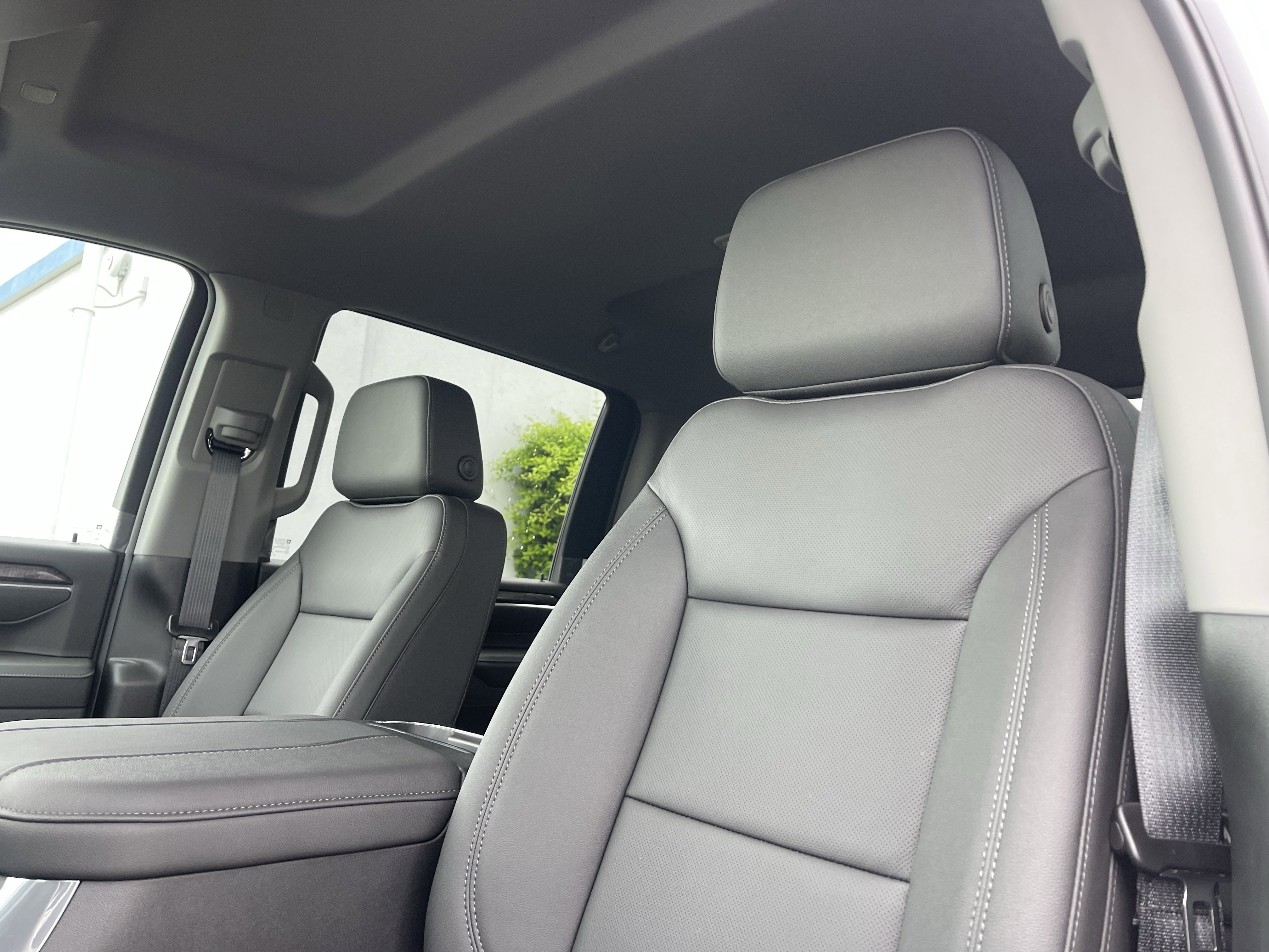 New 2026 Chevrolet Silverado 2500 LTZ w/ LTZ Premium Package image 16