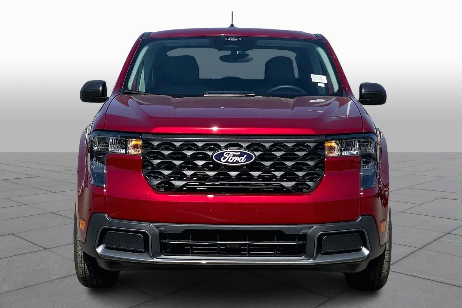 New 2026 Ford Maverick XLT FWD image 3