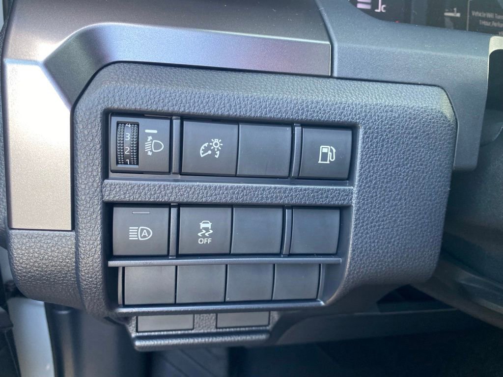 Used 2026 Toyota 4Runner SR5 AWD/4WD image 26