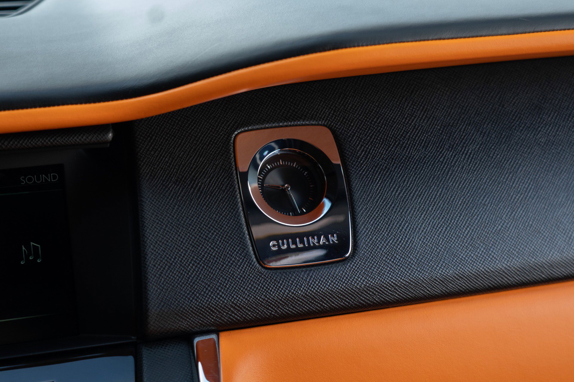 Used 2022 Rolls-Royce Cullinan image 44