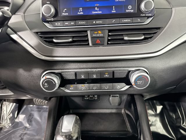 Used 2024 Nissan Altima 2.5 SR FWD image 8