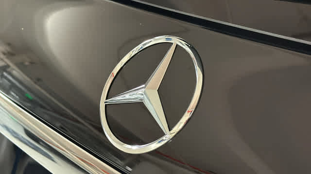 New 2026 Mercedes-Benz GLS 580 4MATIC image 8