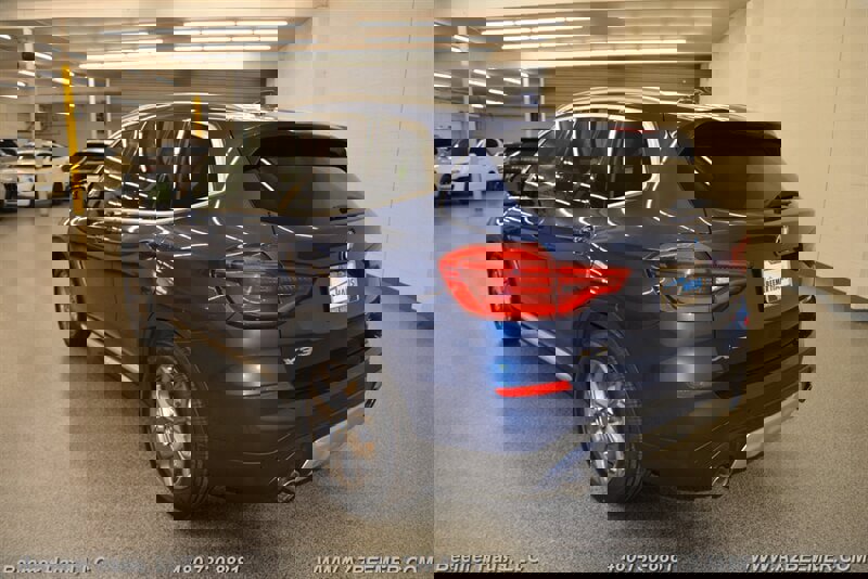 Used 2021 BMW X3 sDrive30i image 9