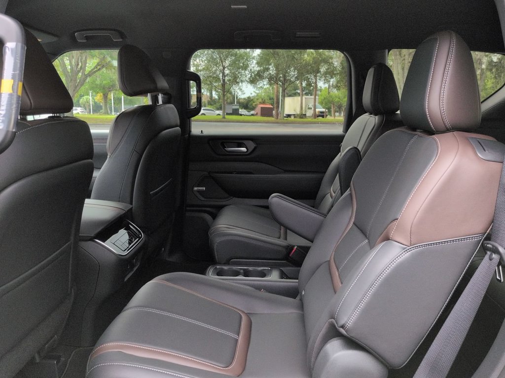 New 2026 Nissan Armada SL w/ Captain's Chari Seat Package RWD image 14