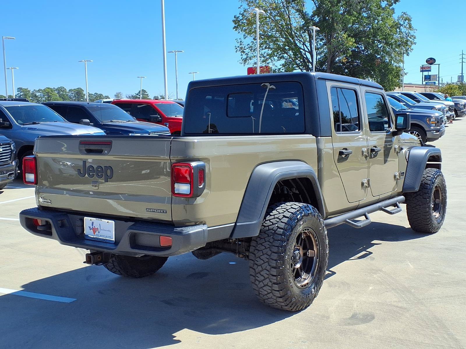 Used 2020 Jeep Gladiator Sport w/ Quick Order Package 24S AWD/4WD image 6