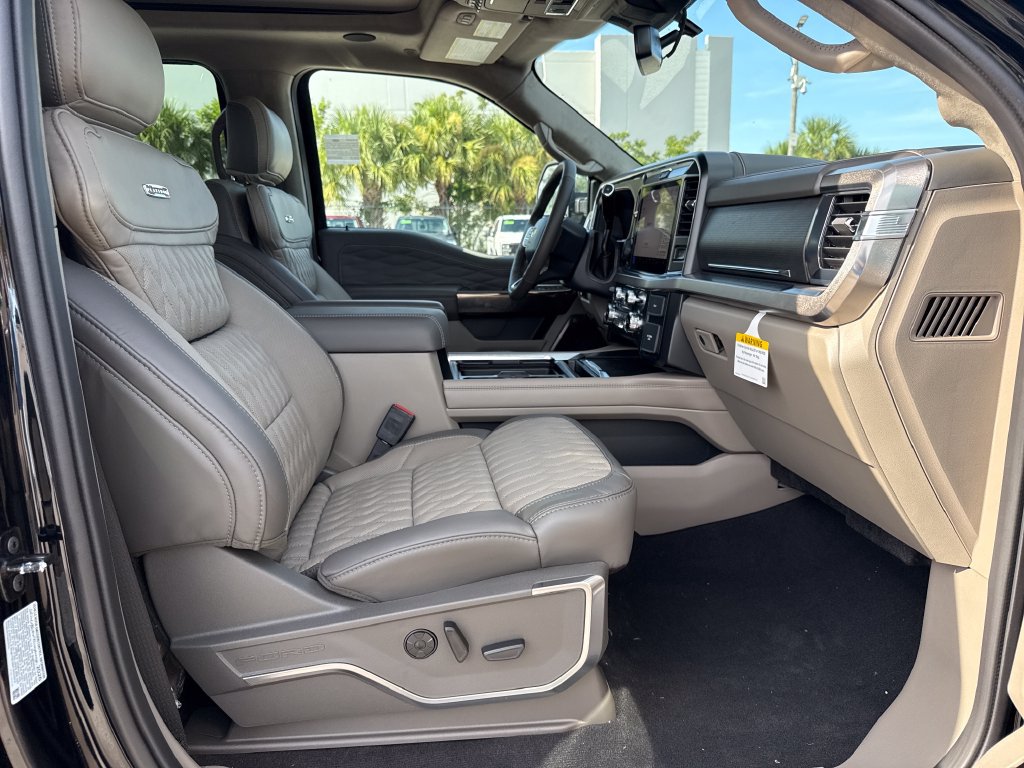 New 2026 Ford F250 Platinum w/ Platinum Plus Package AWD/4WD image 22