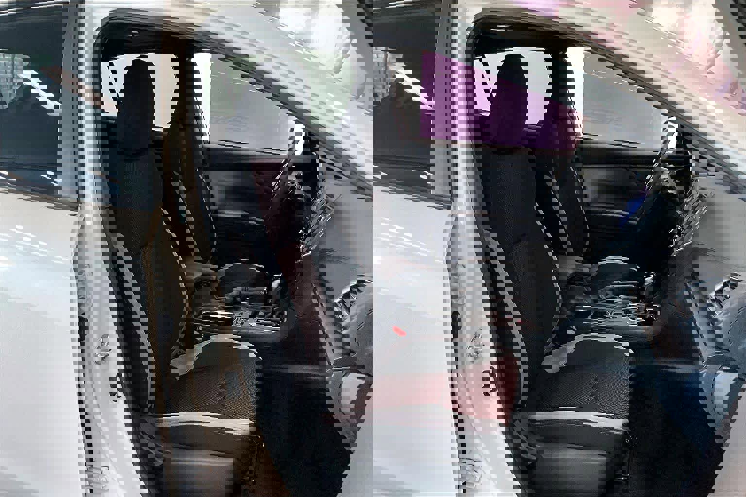 Used 2023 Subaru Impreza 2.0i Sport image 12