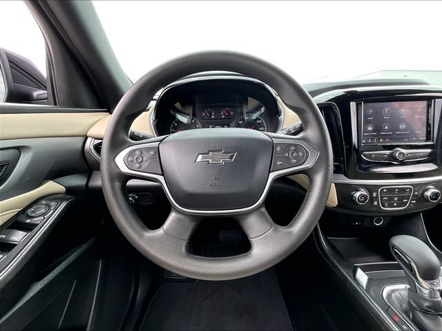 Used 2023 Chevrolet Traverse LS w/ Midnight/Sport Edition FWD image 18