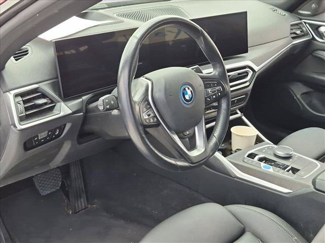 Used 2023 BMW i4 eDrive35 RWD image 9