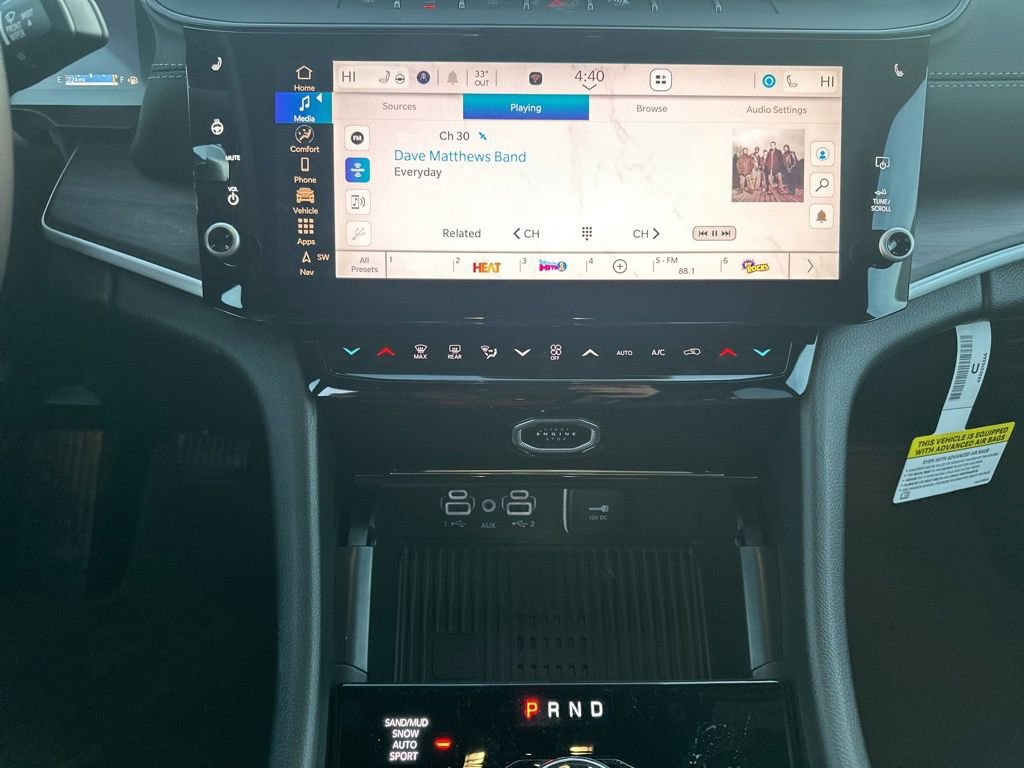 New 2026 Jeep Grand Cherokee Laredo image 16