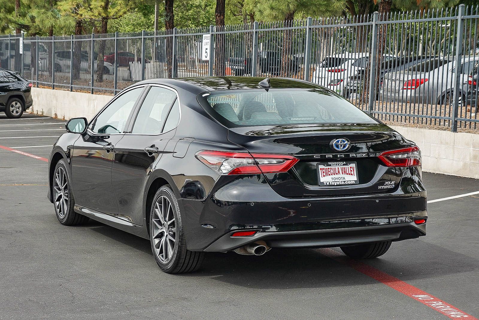 Certified 2024 Toyota Camry XLE w/ Navigation Package image 5