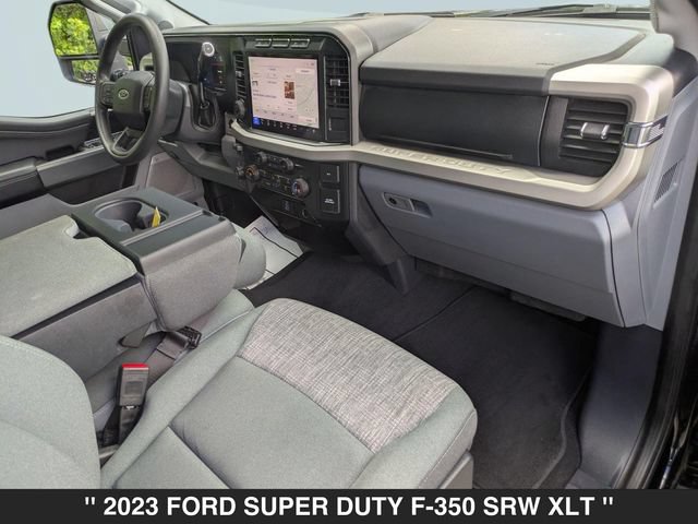 Used 2023 Ford F350 XLT w/ XLT Premium Package AWD/4WD image 32