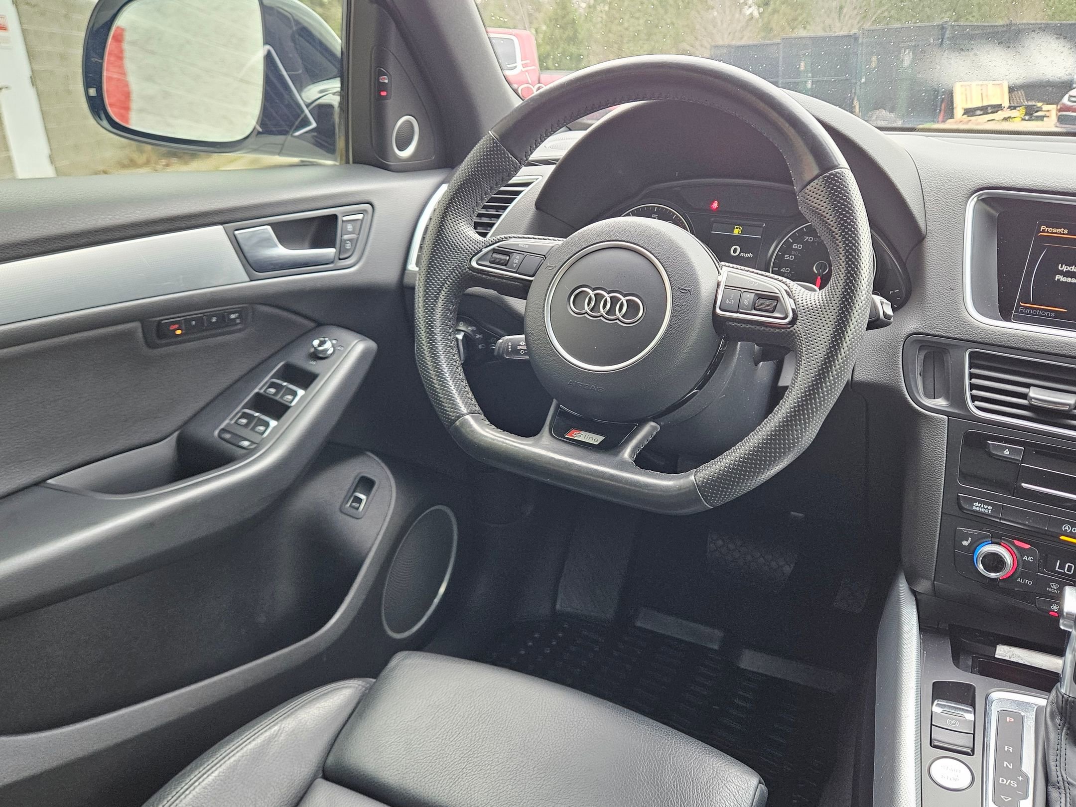 Used 2017 Audi Q5 3.0T Premium Plus w/ Technology Package image 9