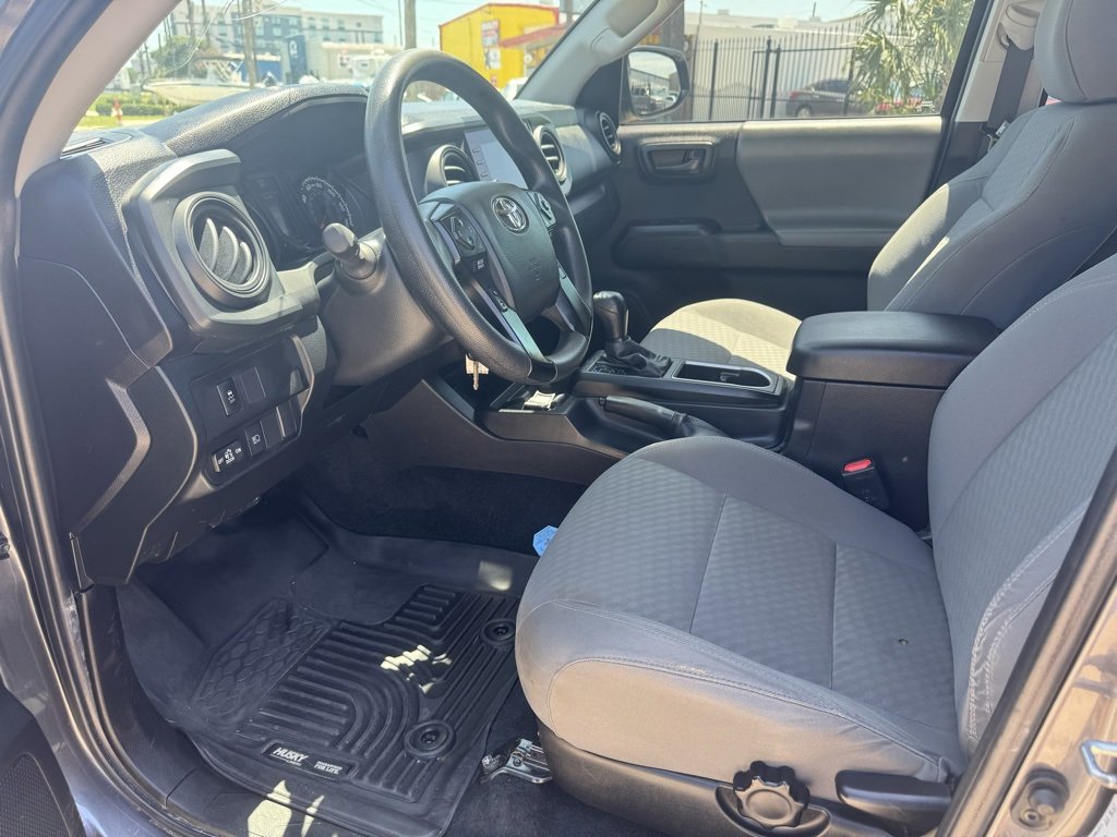 Used 2022 Toyota Tacoma SR5 image 7