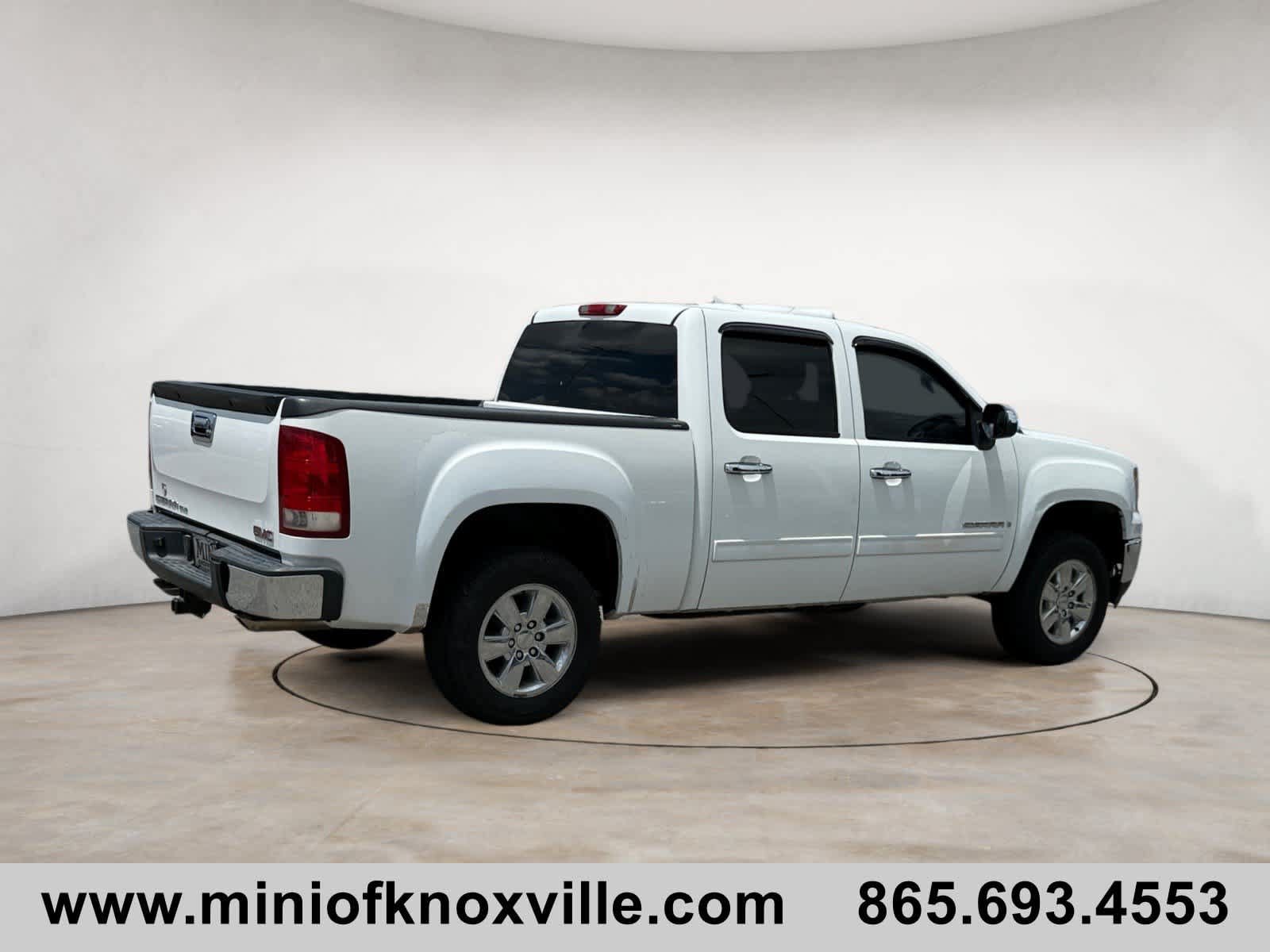 Used 2008 GMC Sierra 1500 SLE w/ SLE2 Preferred Package RWD image 3