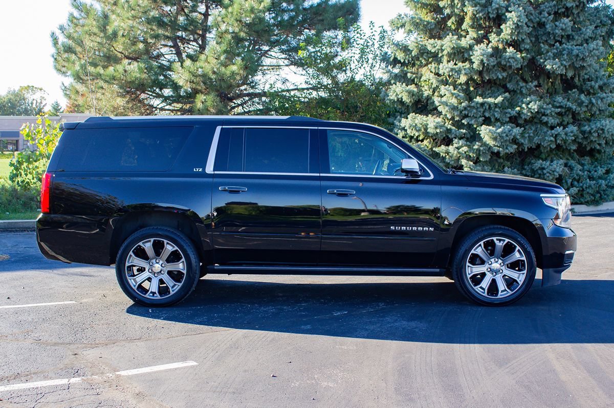 Used 2016 Chevrolet Suburban LTZ AWD/4WD image 10