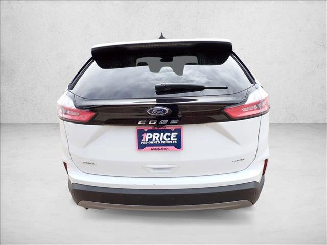 Used 2024 Ford Edge SEL image 3