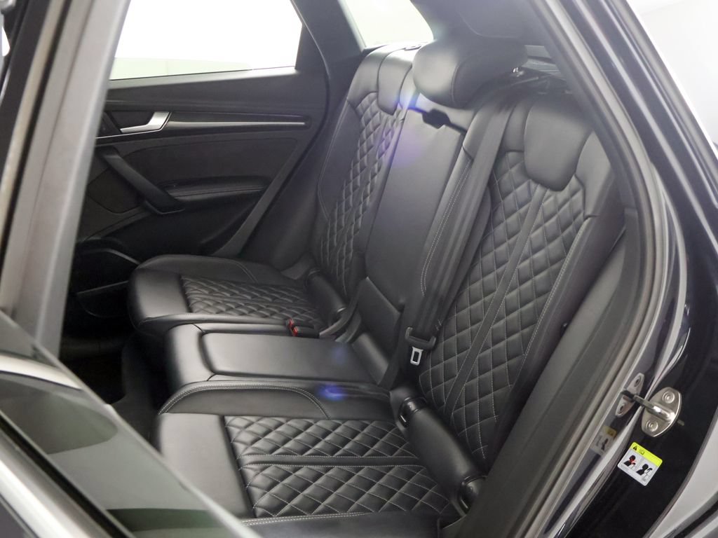 Used 2018 Audi SQ5 Prestige w/ Prestige Package AWD/4WD image 30