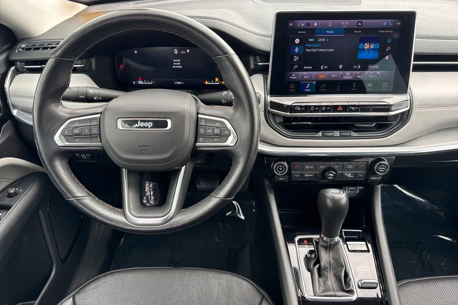 Used 2022 Jeep Compass Limited w/ Elite Group image 17