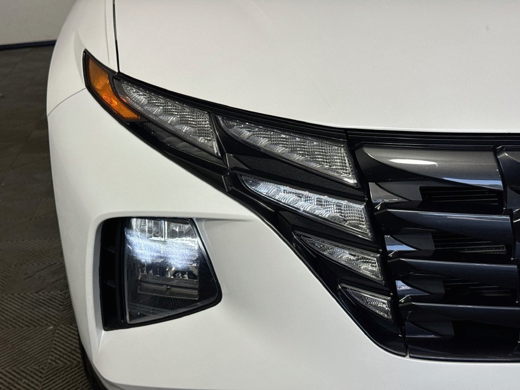 Used 2022 Hyundai Tucson SEL w/ Cargo Package AWD/4WD image 3